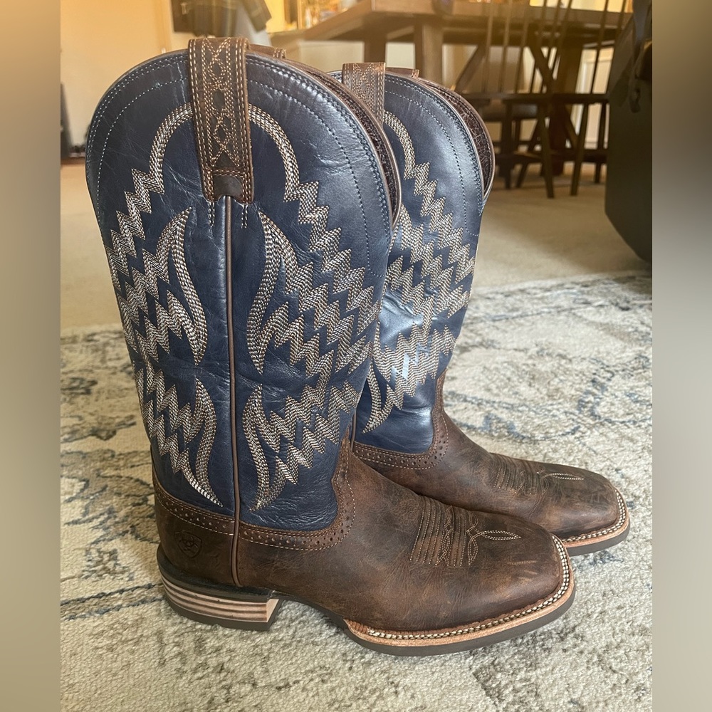 Ariat Men's 7 Tycoon Bar Top Brown and Arizona Sky Wide Square Toe Western Boots
